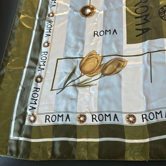 Tulip Roma Scarf - Picture 4 of 7